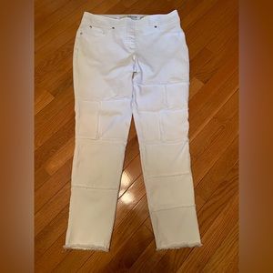 Nygard pull on white luxe denim fringed leg jeans EUC